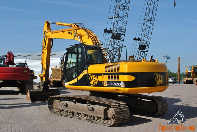 Гусеничный экскаватор JCB JS220 CS